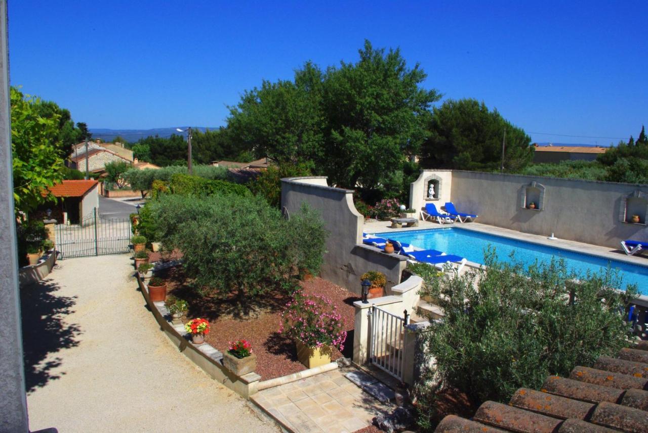 Le Mas De L'Amandier Saint-Saturnin-lès-Avignon Pokoj fotografie